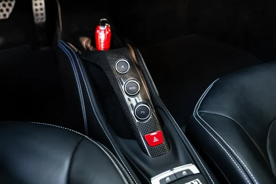 2017 Ferrari 488 GTB - Image 15 of 15