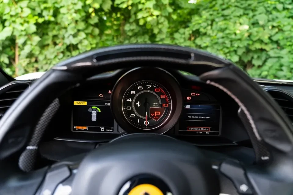 2017 Ferrari 488 GTB - Image 12 of 15