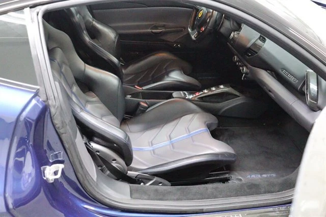 2017 Ferrari 488 GTB - Image 14 of 20