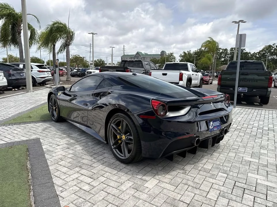 2017 Ferrari 488 GTB - Image 5 of 13