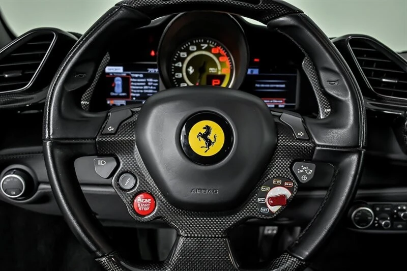 2017 Ferrari 488 GTB - Image 28 of 31