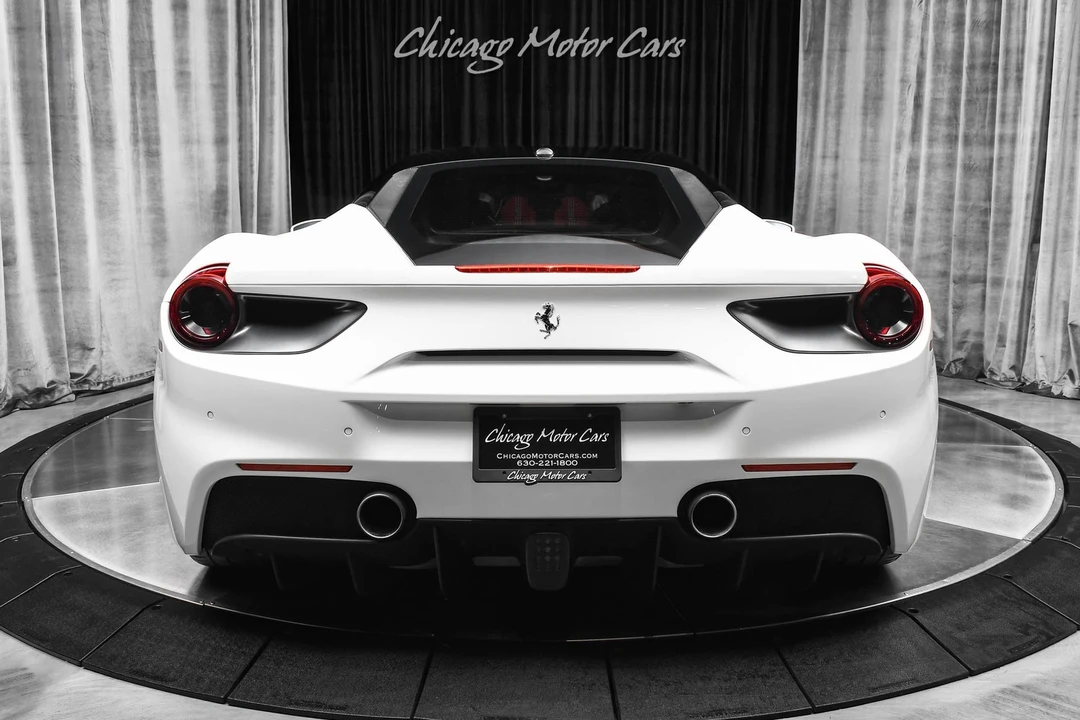 2017 Ferrari 488 GTB - Image 4 of 12
