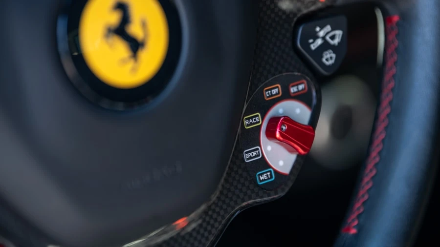 2017 Ferrari 488 GTB - Image 23 of 28