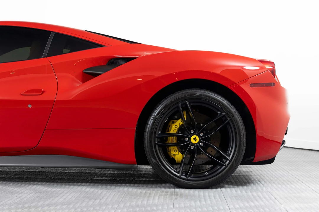 2017 Ferrari 488 GTB - Image 13 of 31