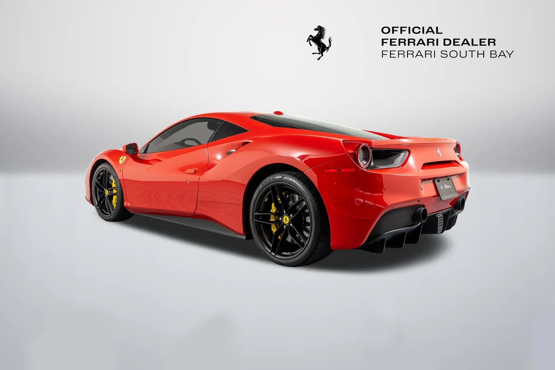 2017 Ferrari 488 GTB - Image 9 of 31