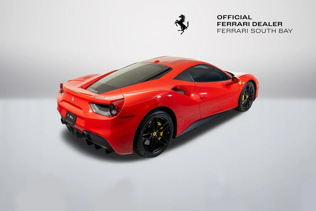 2017 Ferrari 488 GTB - Image 2 of 31