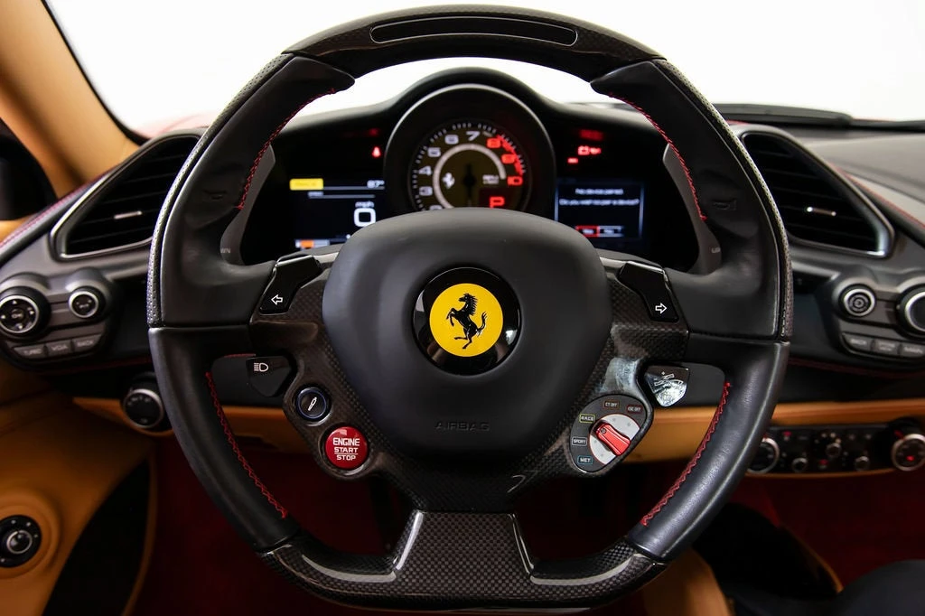 2017 Ferrari 488 GTB - Image 11 of 31