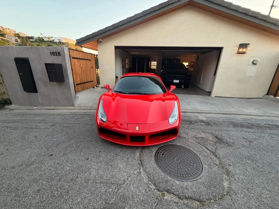 2017 Ferrari 488 GTB - Image 3 of 8