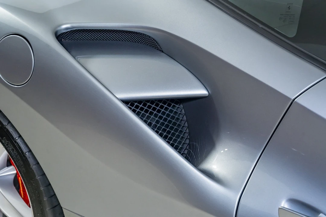2017 Ferrari 488 GTB - Image 31 of 31