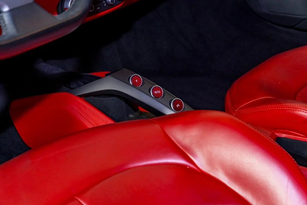 2017 Ferrari 488 GTB - Image 20 of 31