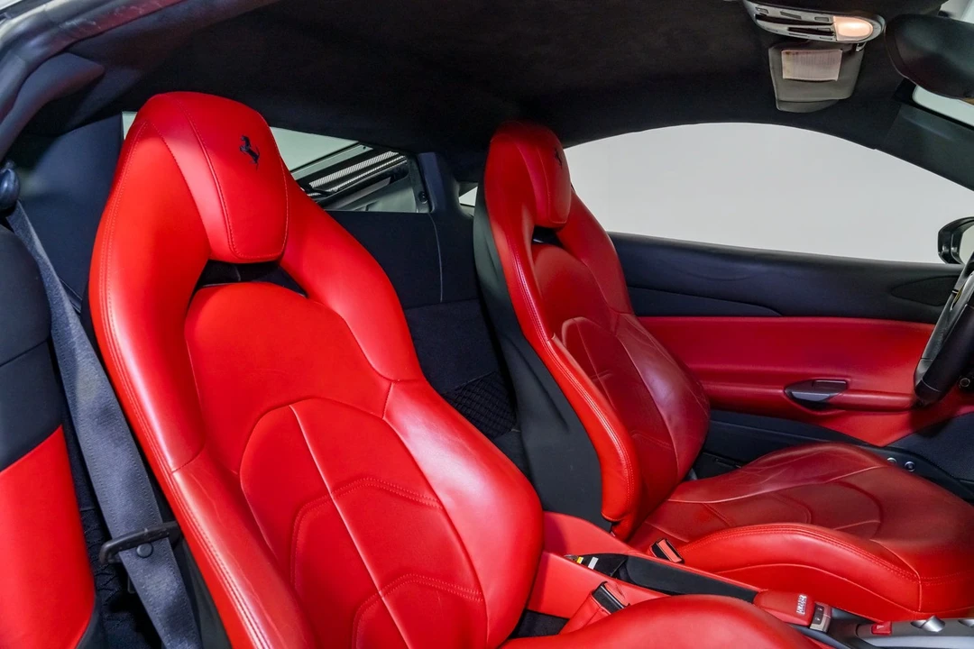 2017 Ferrari 488 GTB - Image 30 of 31
