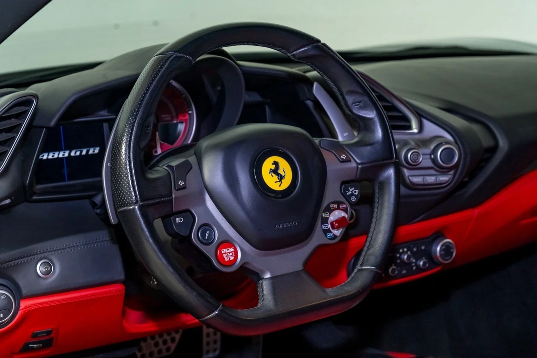 2017 Ferrari 488 GTB - Image 19 of 31