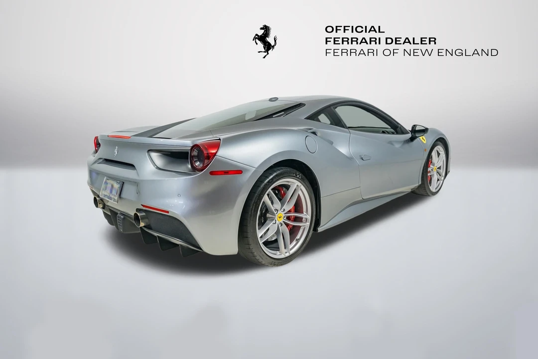2017 Ferrari 488 GTB - Image 9 of 31