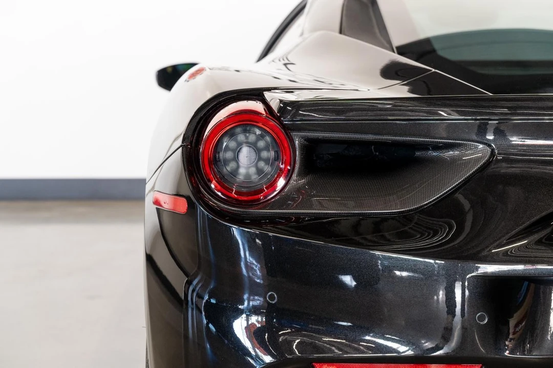 2017 Ferrari 488 GTB - Image 18 of 21