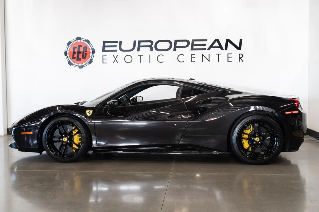 2017 Ferrari 488 GTB - Image 12 of 21