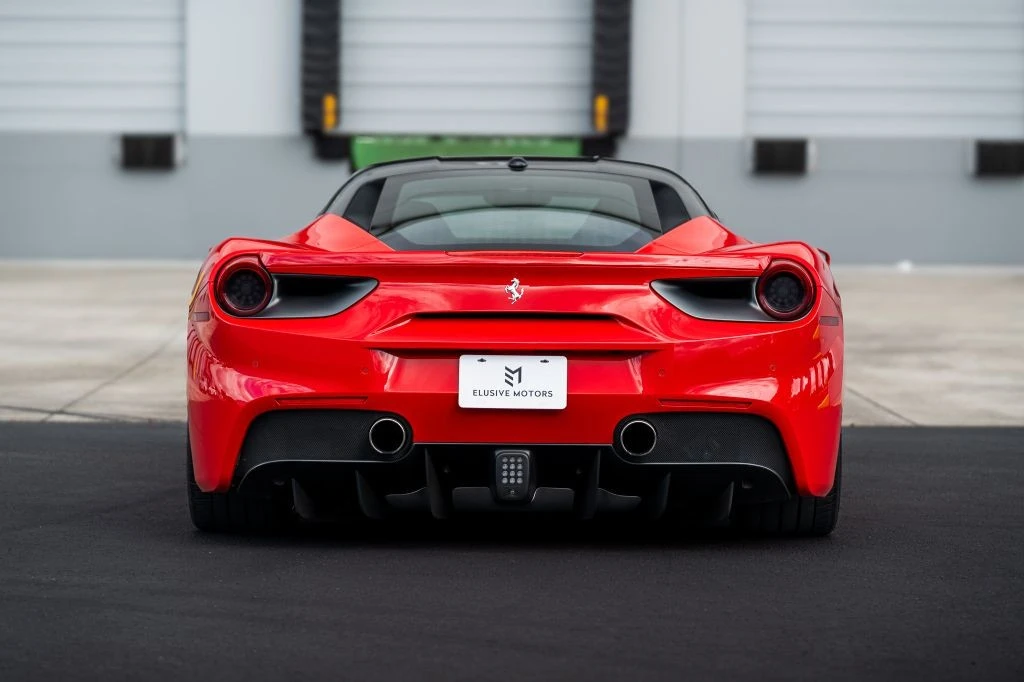 2017 Ferrari 488 GTB - Image 17 of 31