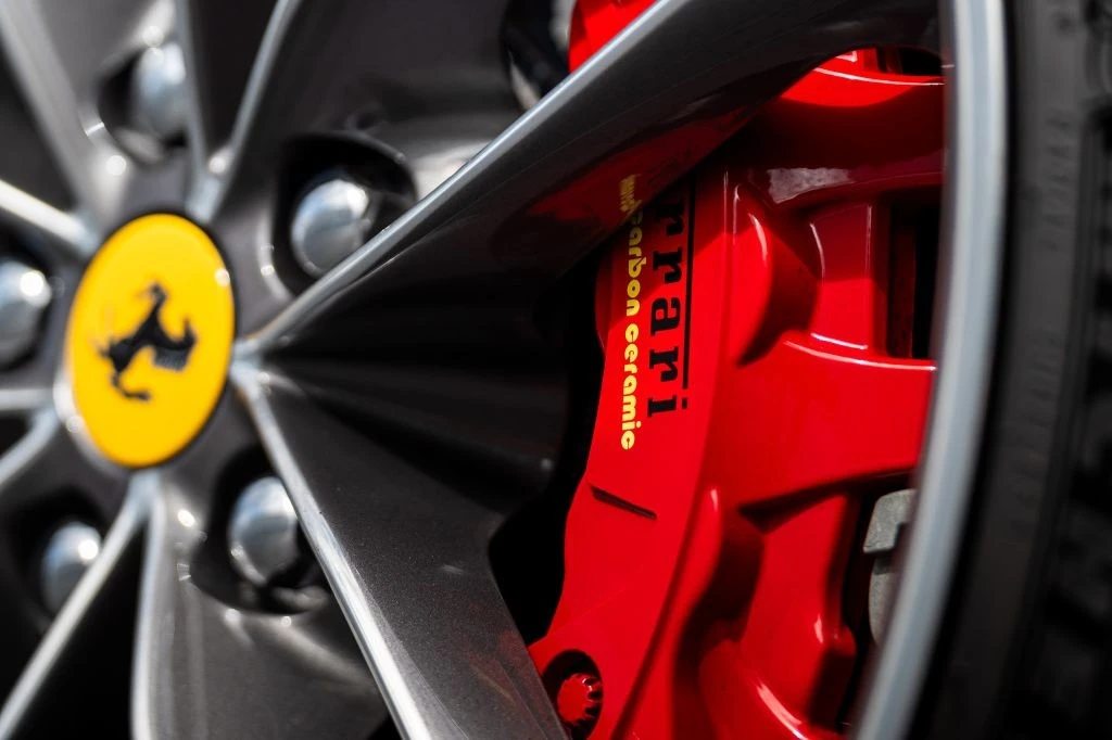 2017 Ferrari 488 GTB - Image 15 of 31