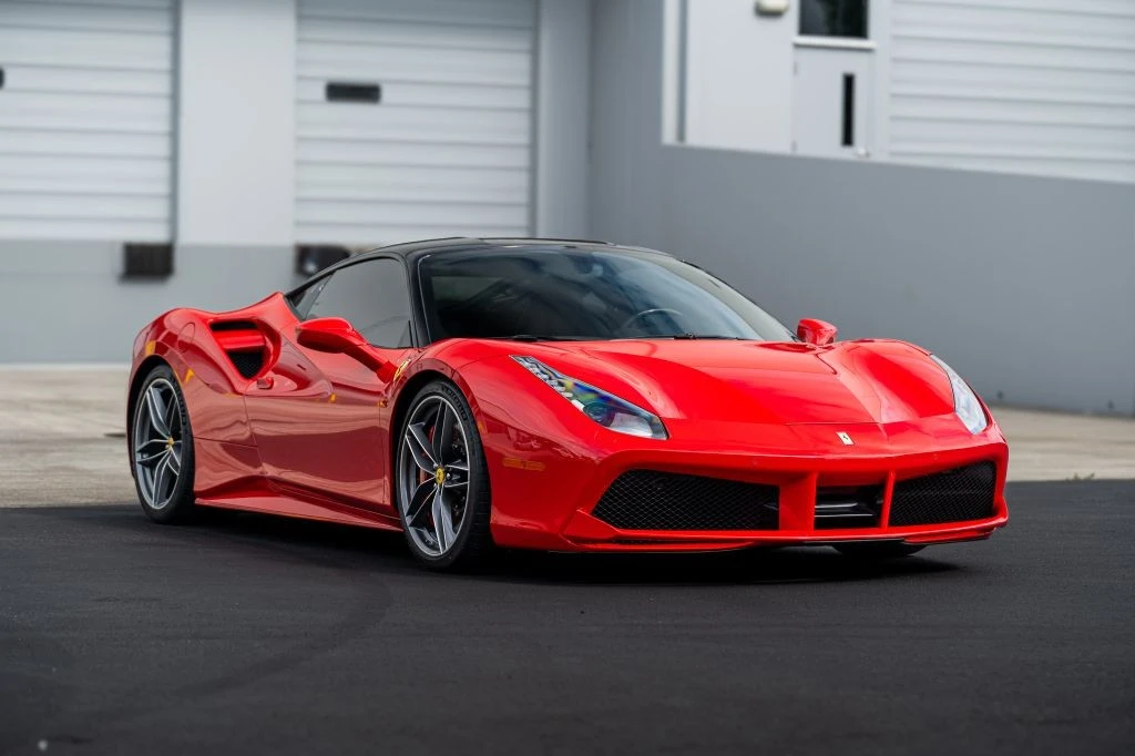 2017 Ferrari 488 GTB - Image 8 of 31