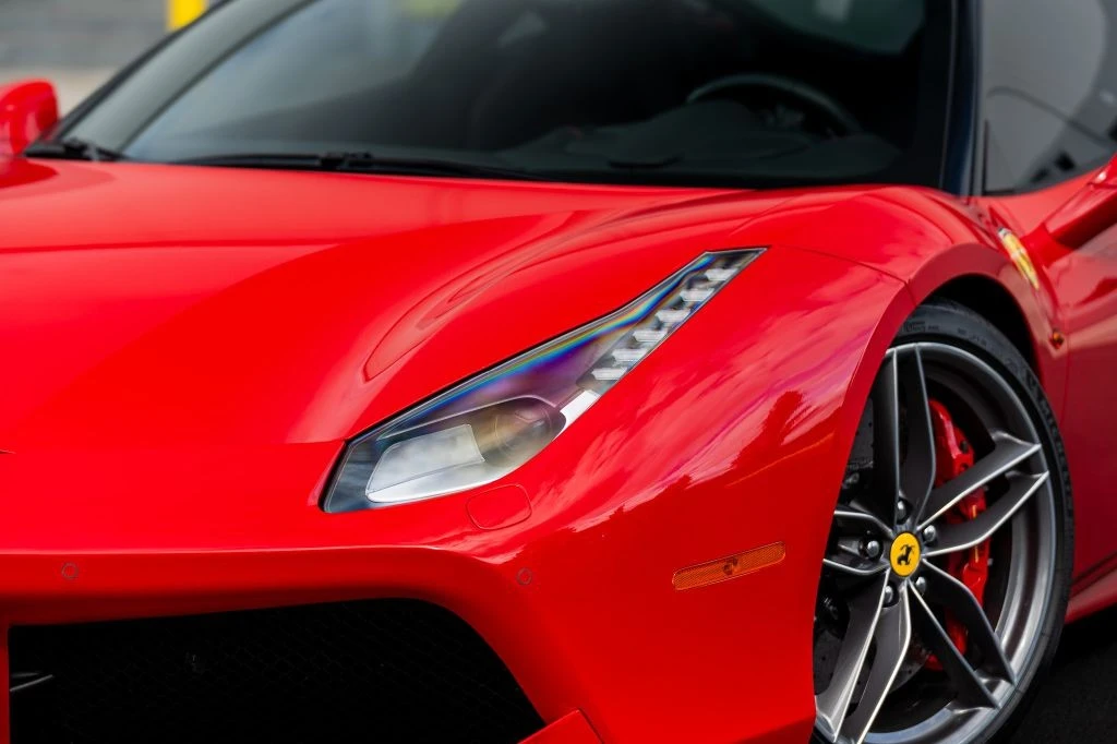 2017 Ferrari 488 GTB - Image 3 of 31
