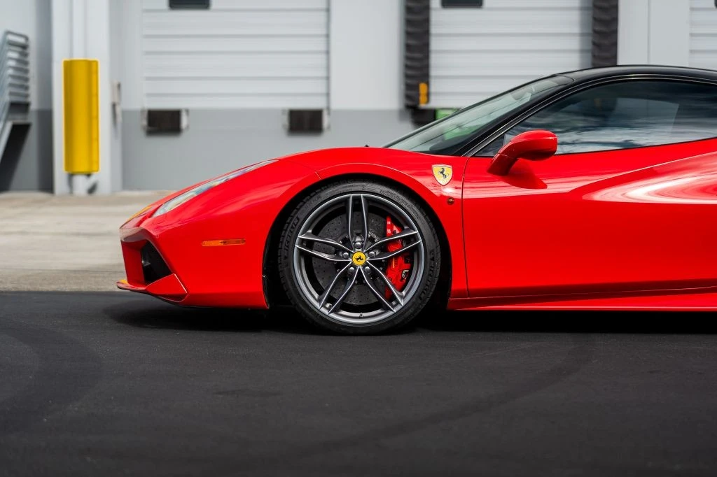 2017 Ferrari 488 GTB - Image 10 of 21