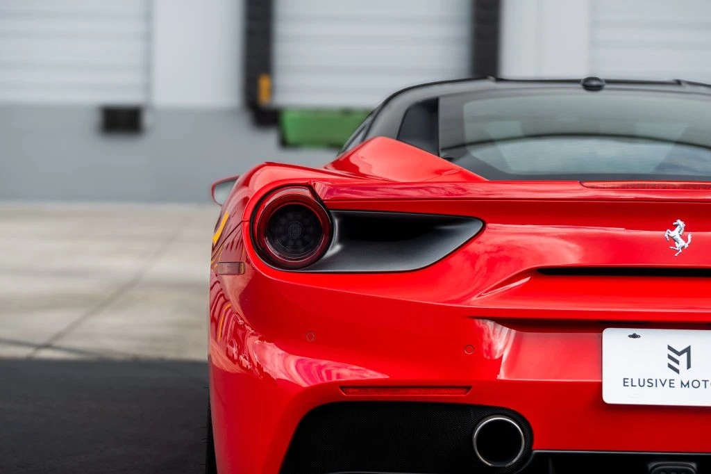 2017 Ferrari 488 GTB - Image 19 of 31