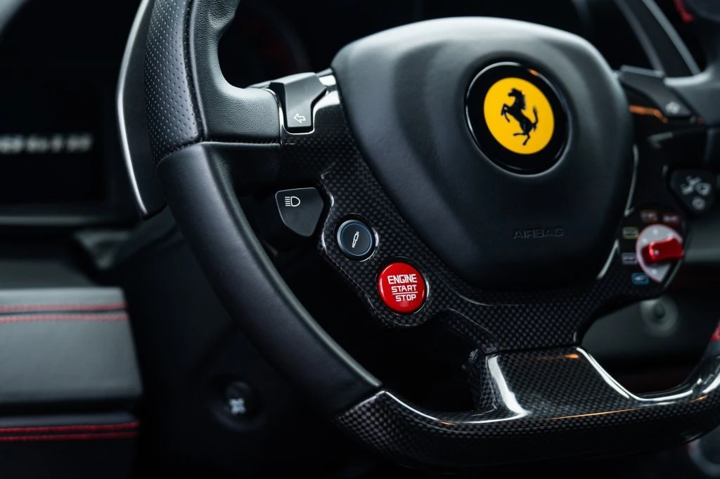 2017 Ferrari 488 GTB - Image 28 of 31