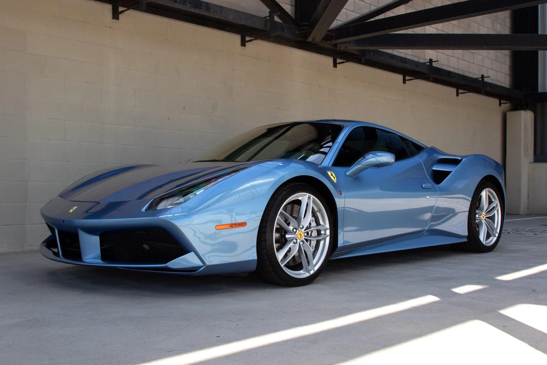 2017 Ferrari 488 GTB - Image 11 of 31