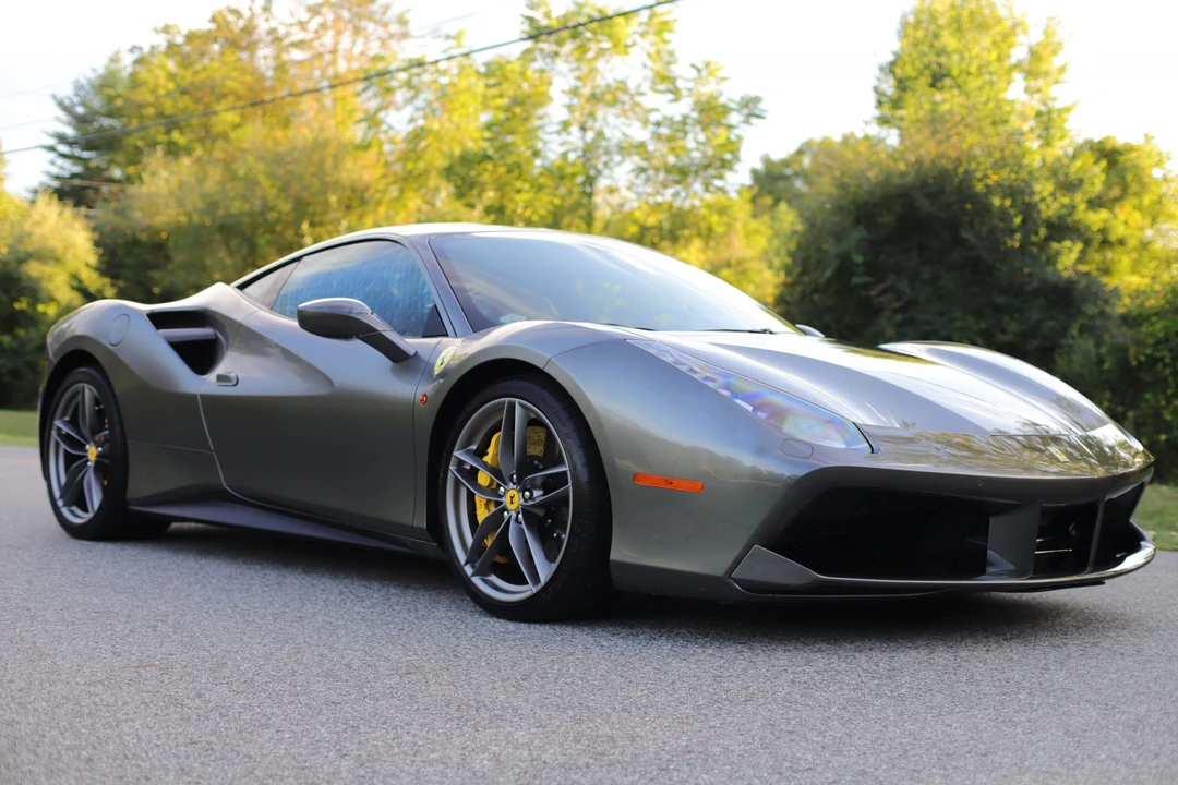 2017 Ferrari 488 GTB - Image 18 of 31