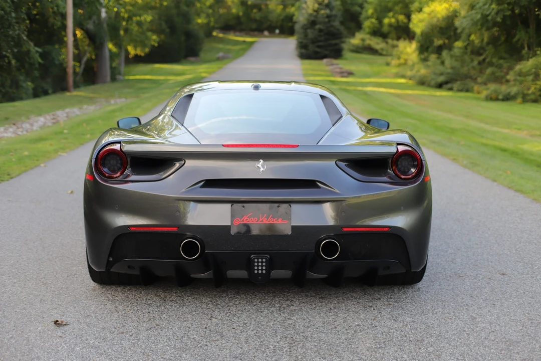 2017 Ferrari 488 GTB - Image 10 of 31