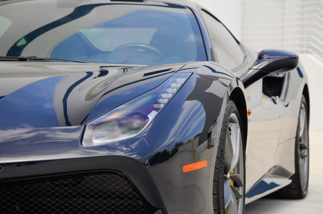 2017 Ferrari 488 GTB - Image 27 of 31