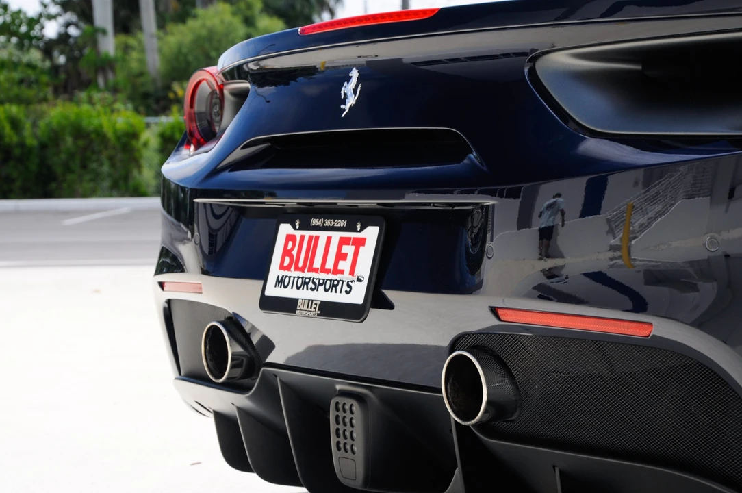 2017 Ferrari 488 GTB - Image 20 of 31