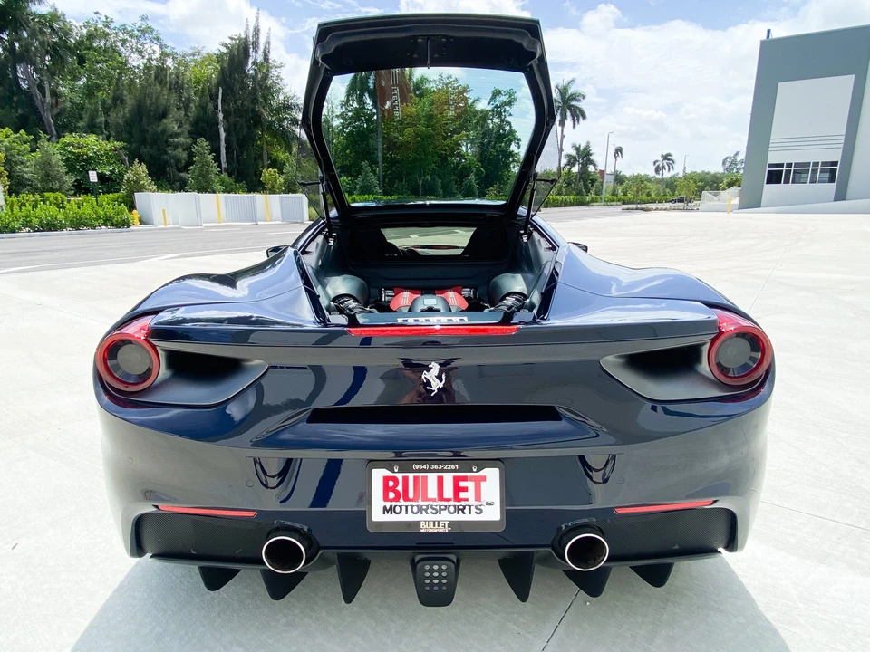 2017 Ferrari 488 GTB - Image 22 of 31