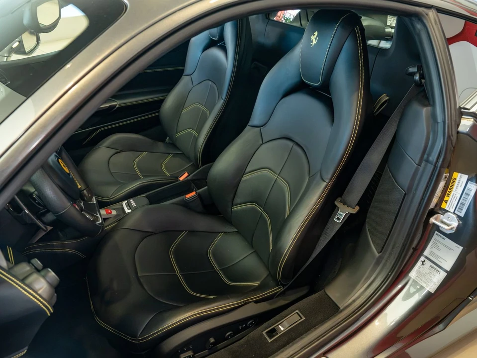 2017 Ferrari 488 GTB - Image 11 of 26