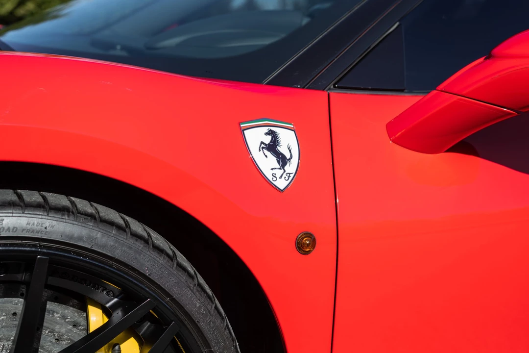 2017 Ferrari 488 GTB - Image 24 of 31