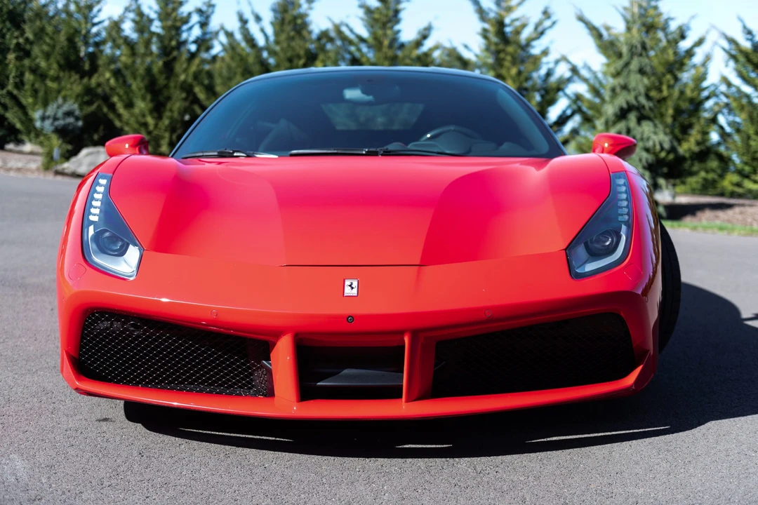 2017 Ferrari 488 GTB - Image 11 of 31