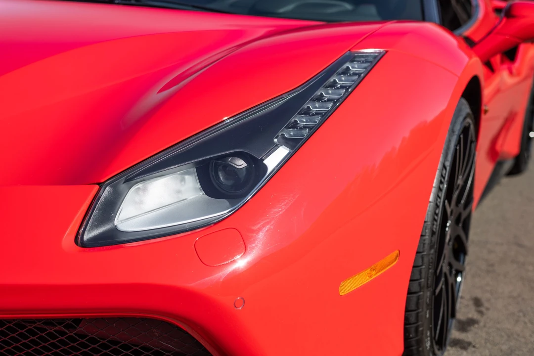 2017 Ferrari 488 GTB - Image 20 of 31