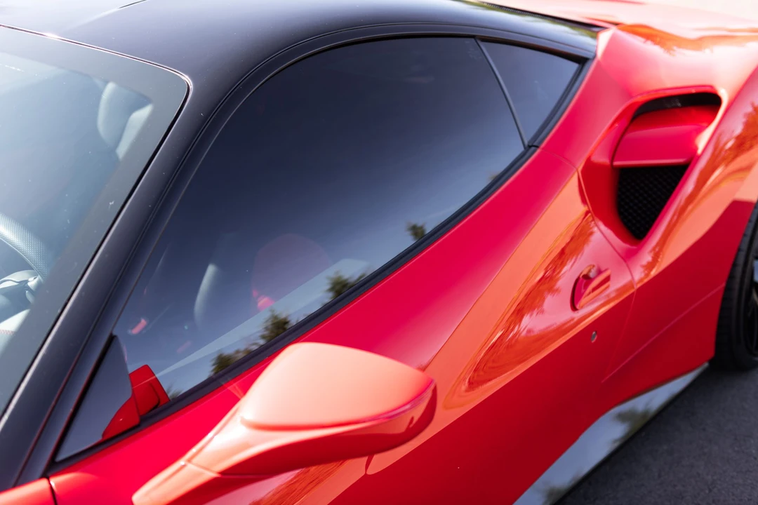 2017 Ferrari 488 GTB - Image 22 of 31