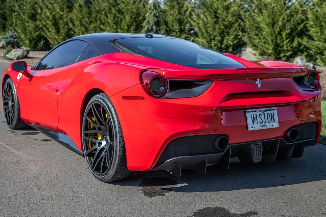 2017 Ferrari 488 GTB - Image 5 of 31