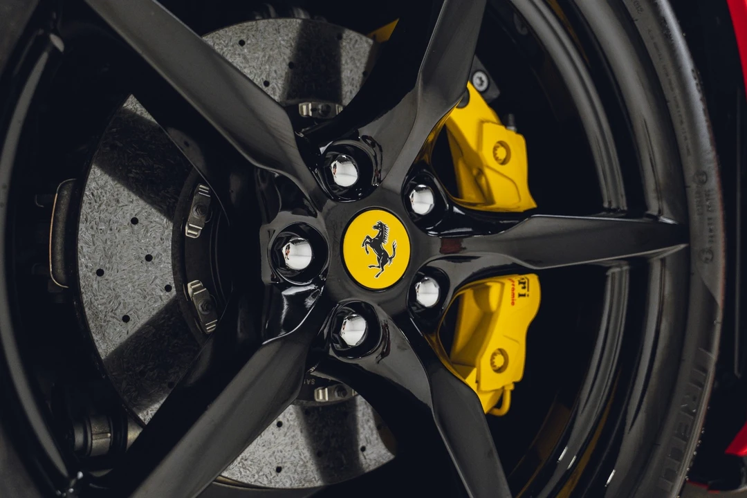 2017 Ferrari 488 GTB - Image 25 of 31