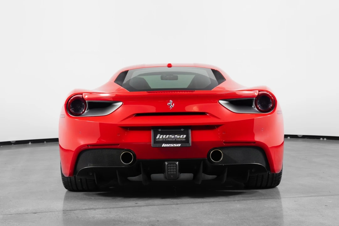 2017 Ferrari 488 - Image 3 of 31