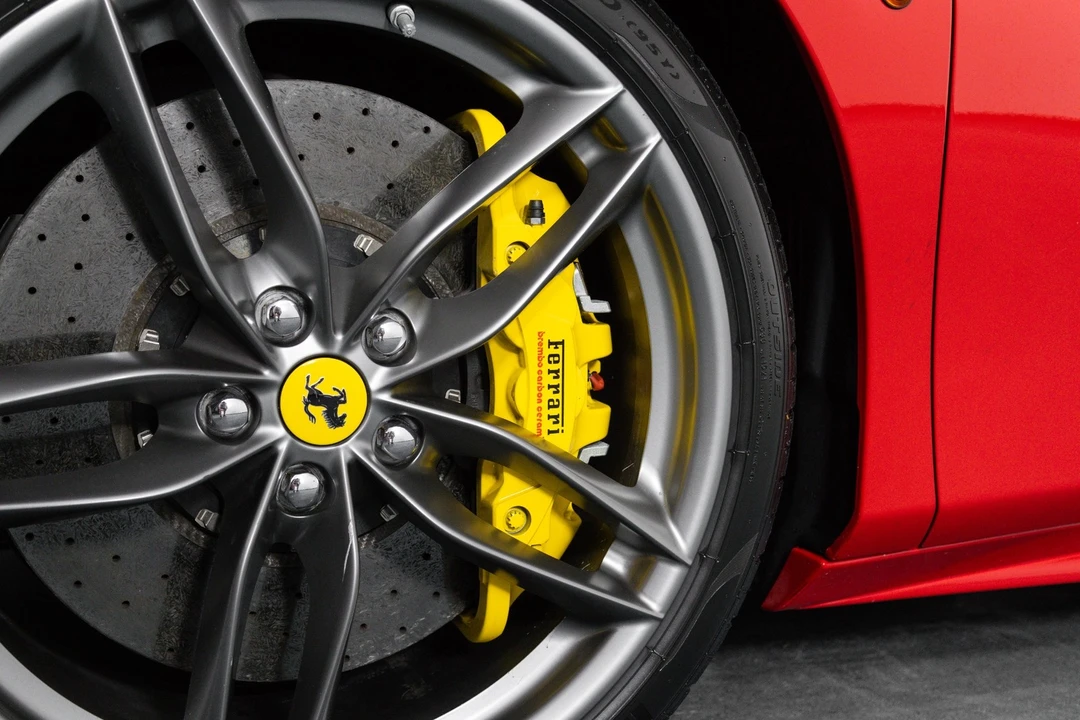 2017 Ferrari 488 - Image 10 of 31