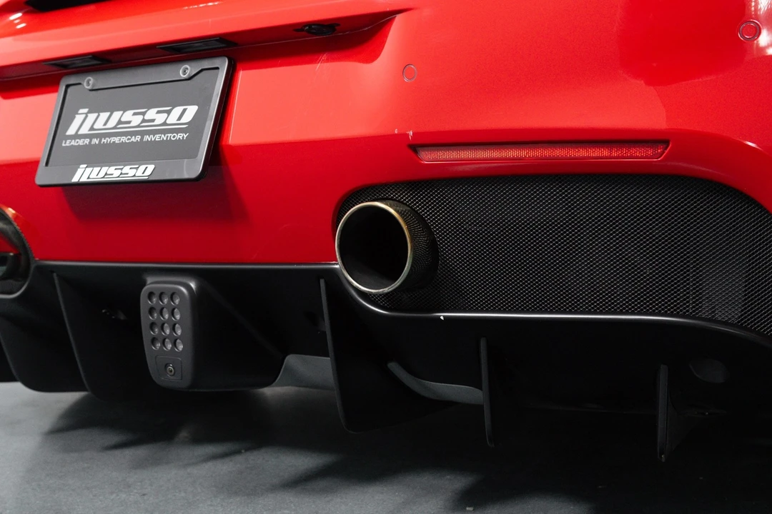 2017 Ferrari 488 - Image 28 of 31