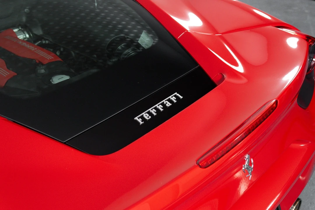 2017 Ferrari 488 - Image 24 of 31