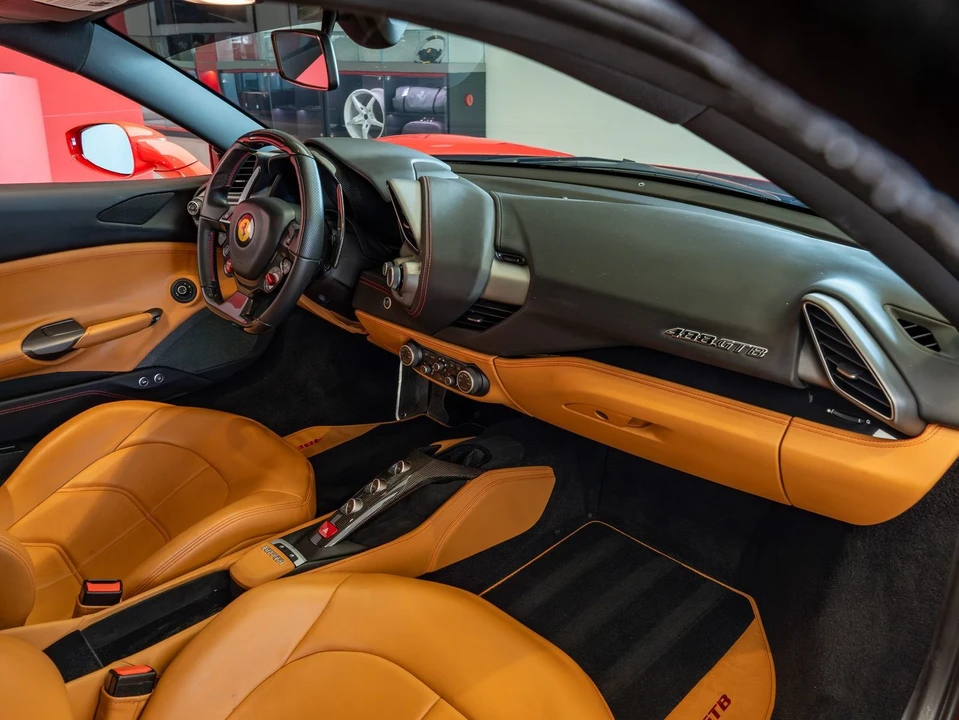 2017 Ferrari 488 GTB - Image 17 of 27