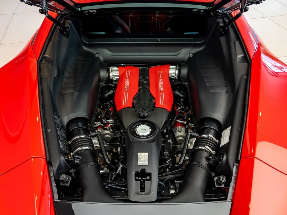2017 Ferrari 488 GTB - Image 24 of 27