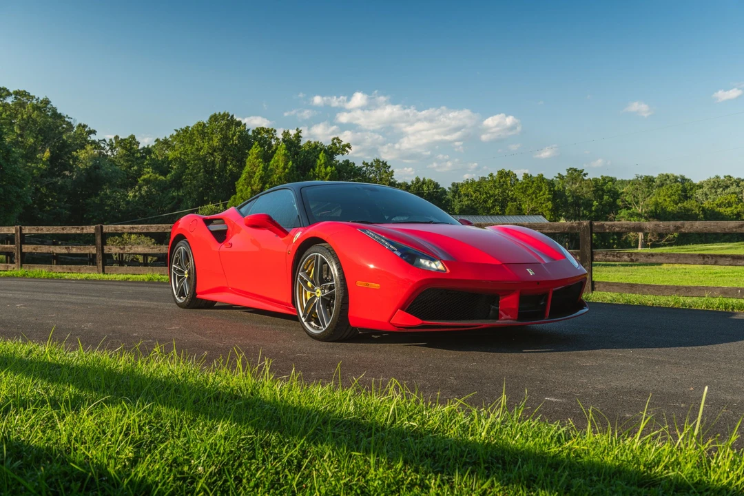 2017 Ferrari 488 GTB - Image 3 of 31