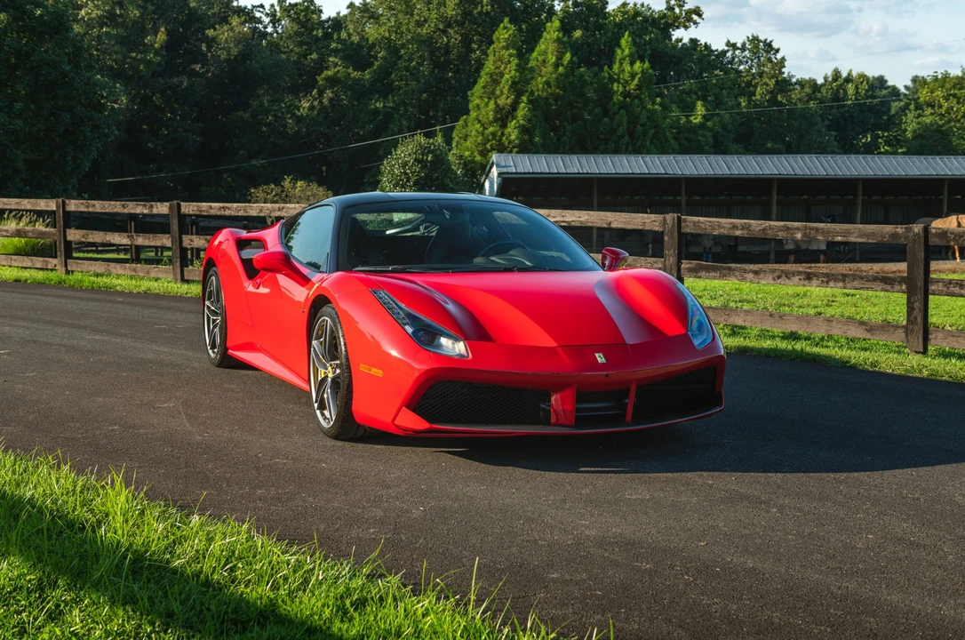 2017 Ferrari 488 GTB - Image 4 of 31