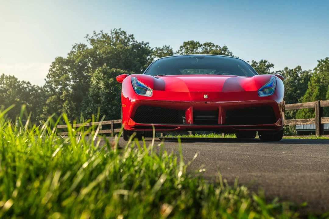 2017 Ferrari 488 GTB - Image 7 of 31