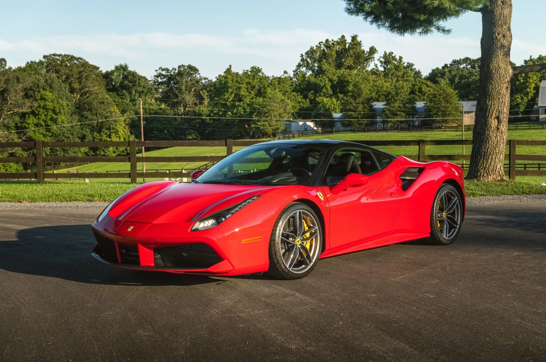 2017 Ferrari 488 GTB - Image 8 of 31