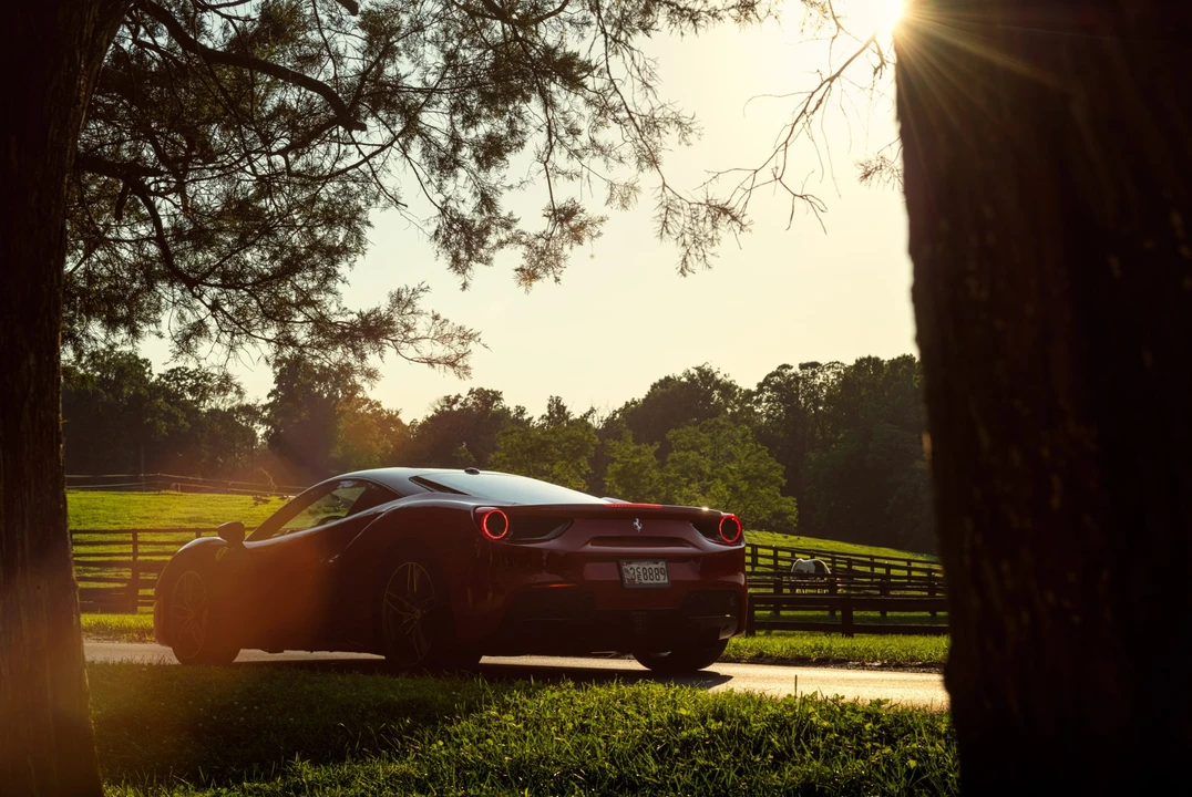 2017 Ferrari 488 GTB - Image 25 of 31